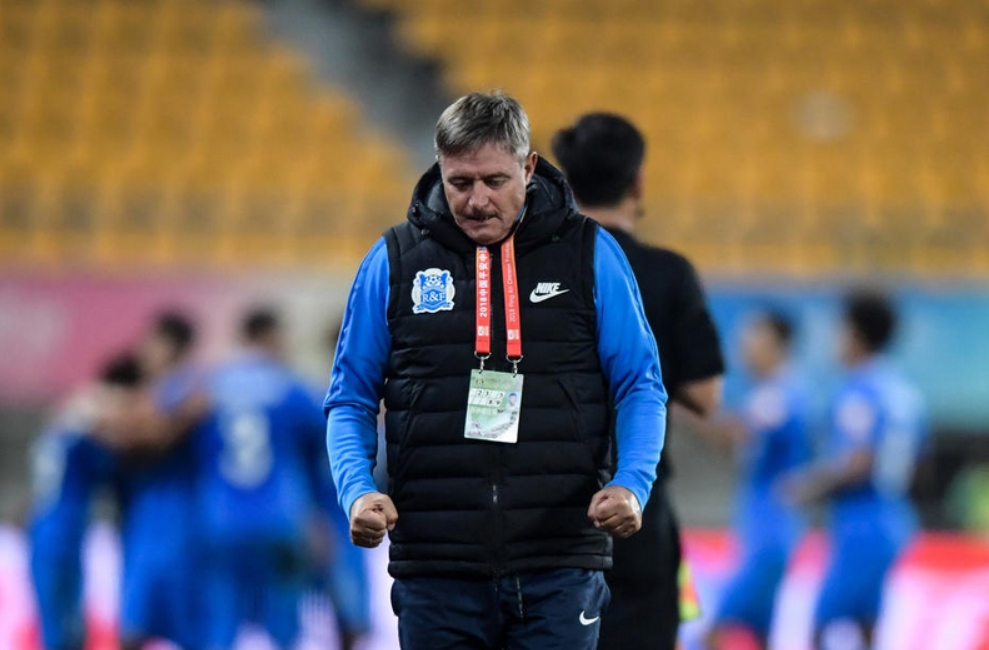 AG官方-富力惨遭失利,艰难抵挡逆风连败局面