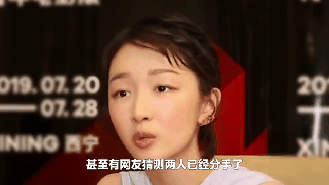 AG平台-球队内讧传闻,队员关系疑云引发猜测(球队更衣室内讧)